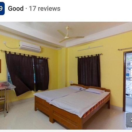 Om Niwas Hotel Siliguri Eksteriør billede